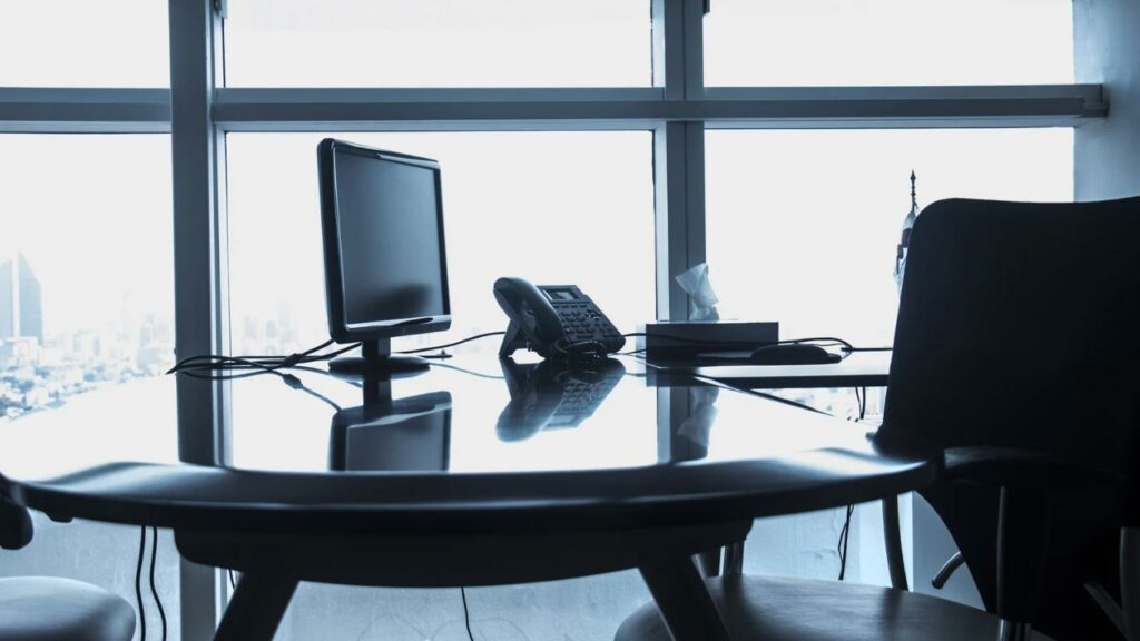 Pourquoi l’Intelligence Émotionnelle est Cruciale pour les Leaders en 2025